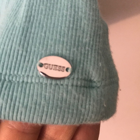 Guess detailed halter - Picture 2 of 4